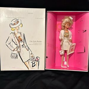 Barbie City Style Doll in White and Pink